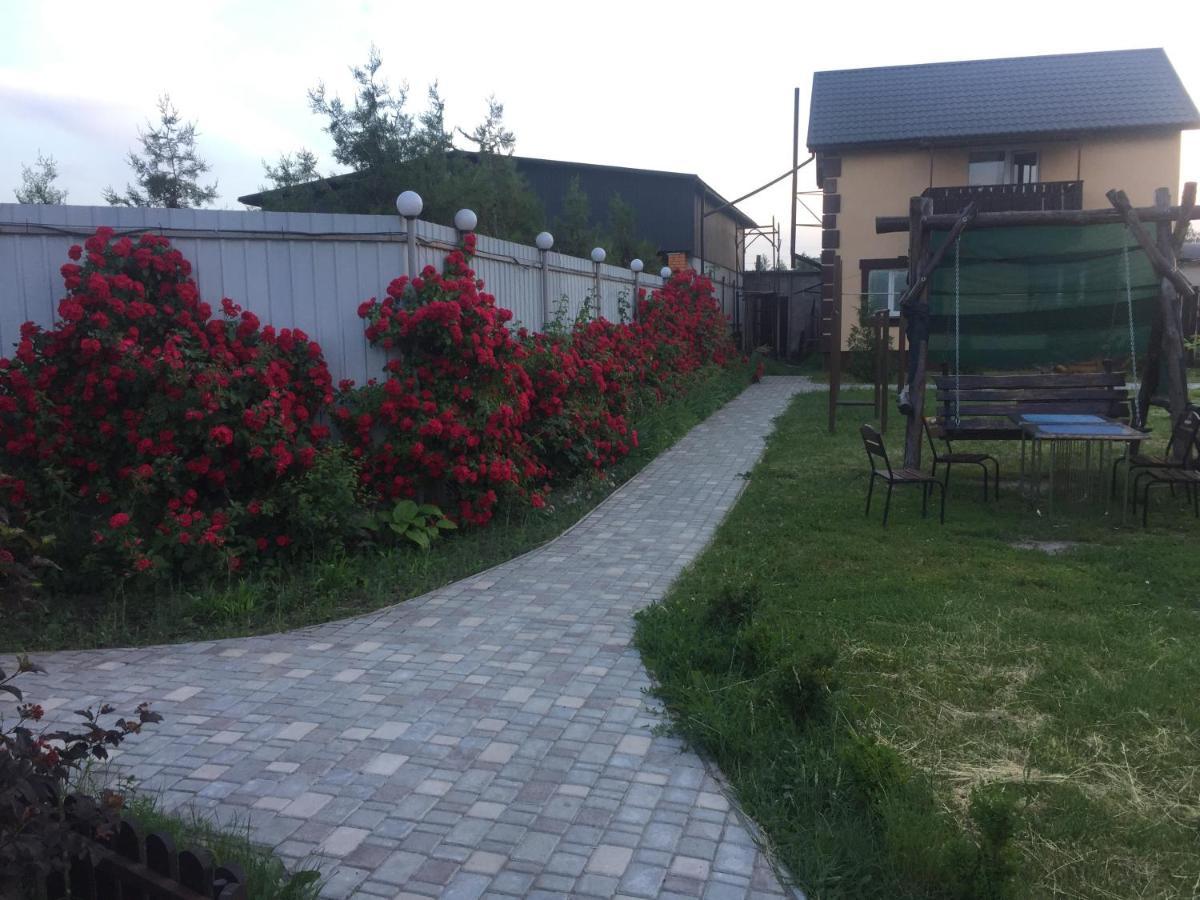Мотельный Комплекс Телега Sula Bagian luar foto
