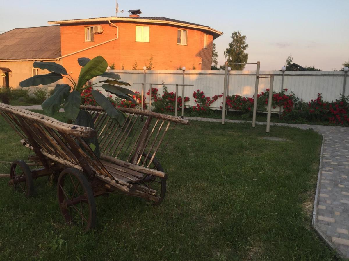 Мотельный Комплекс Телега Sula Bagian luar foto